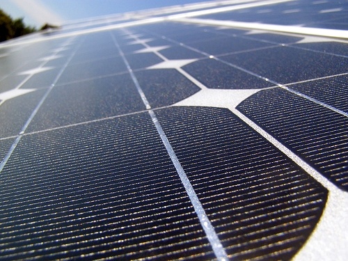 Созданы солнечные панели c концентраторами, поглощающими 99% света